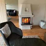 Med Utsikt Til Fjord Og Fjell Дом отдыха