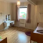 Med Utsikt Til Fjord Og Fjell *
