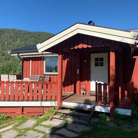 Med Utsikt Til Fjord Og Fjell Дом отдыха